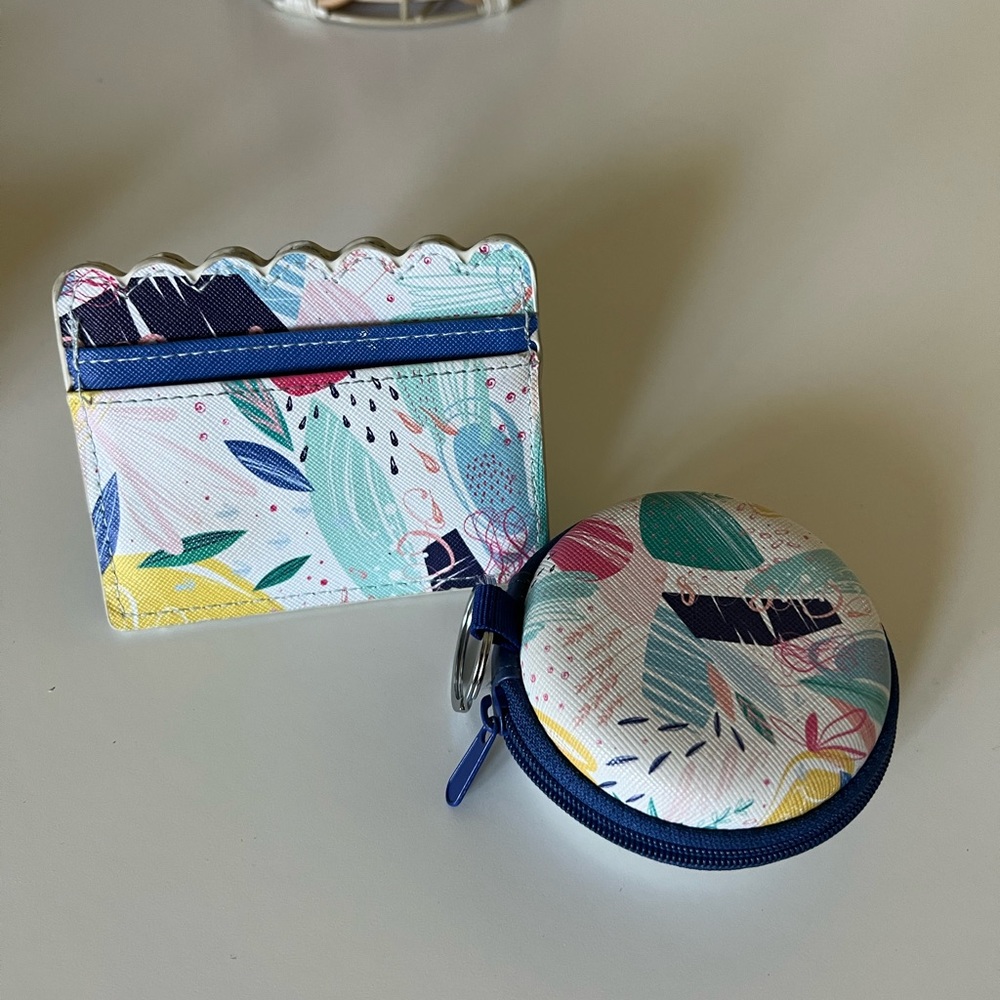 Matching Wallet and Round Pouch
